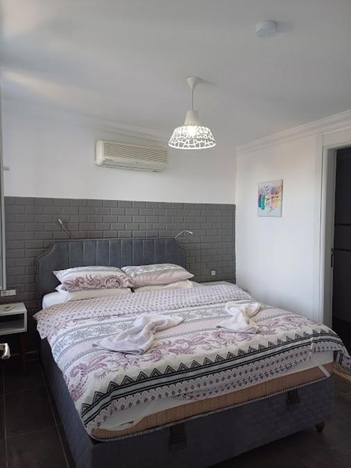 Apartament Paddys Apartments, Hisaroenue *